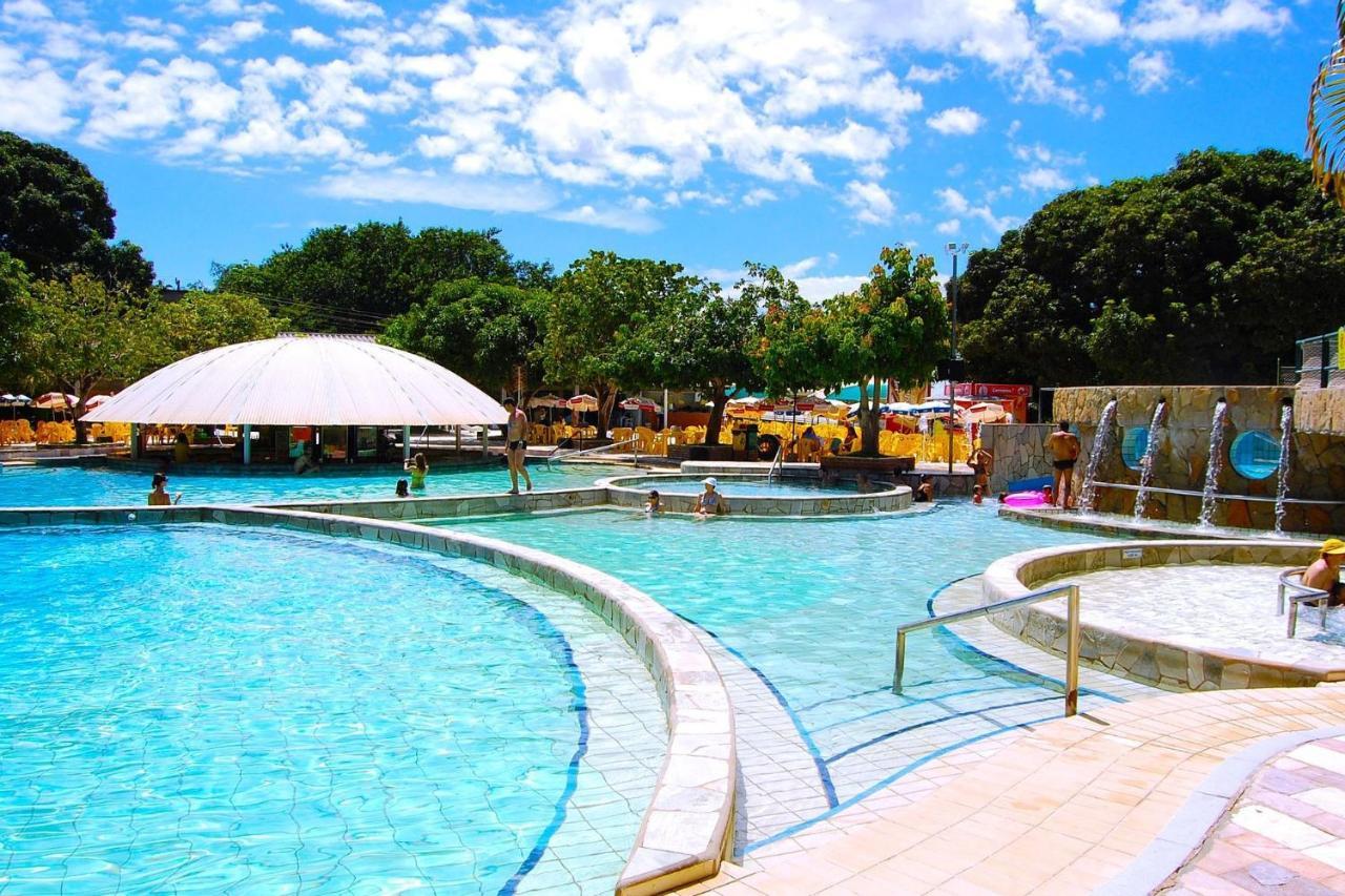 Apto 618, enxoval completo acesso aos Parques do grupo Roma Acqua Park , Splash e Slide Caldas Novas Exterior foto